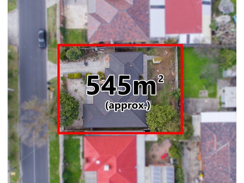 4 Stradbroke Drive, St Albans VIC 3021