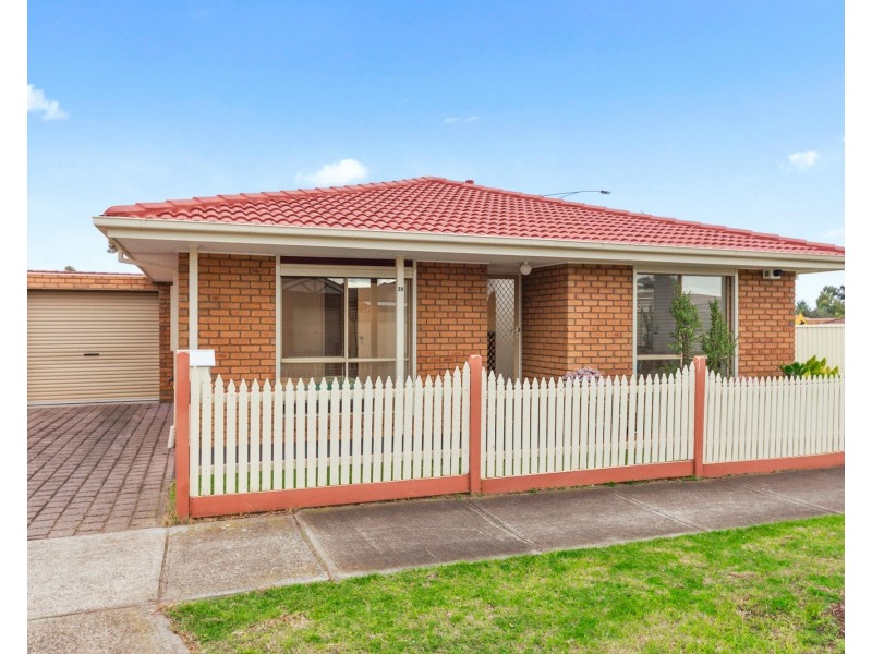 39 Frost Drive, Delahey VIC 3037