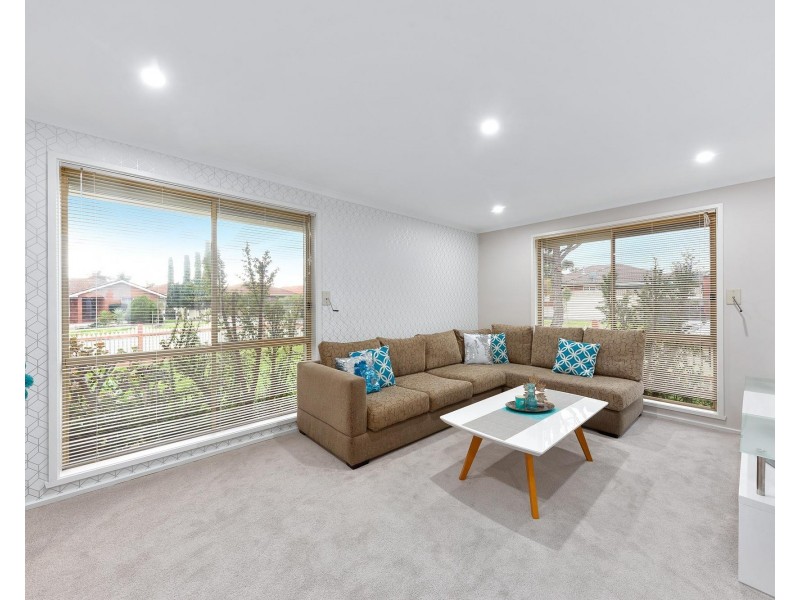 39 Frost Drive, Delahey VIC 3037