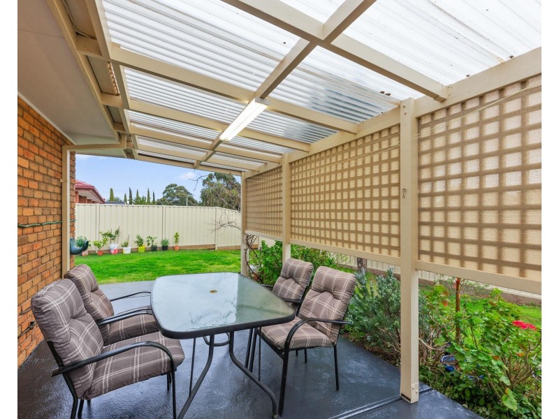 39 Frost Drive, Delahey VIC 3037