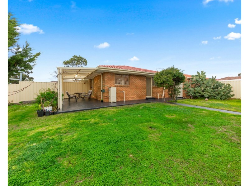 39 Frost Drive, Delahey VIC 3037