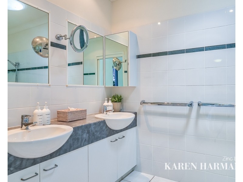 4 Maher Terrace, Sunshine Beach QLD 4567