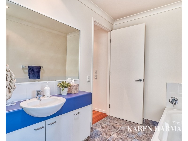 4 Maher Terrace, Sunshine Beach QLD 4567