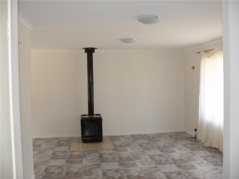 31 Happy Valley Road, Wallangarra QLD 4383