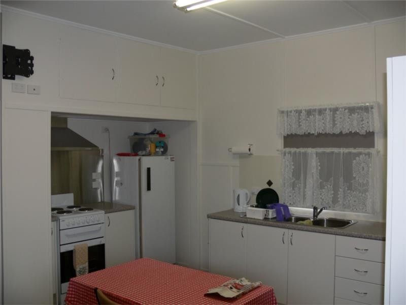 8 Harris Street, Stanthorpe QLD 4380