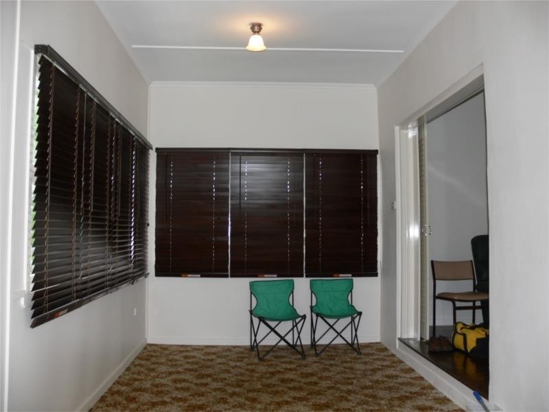 8 Harris Street, Stanthorpe QLD 4380