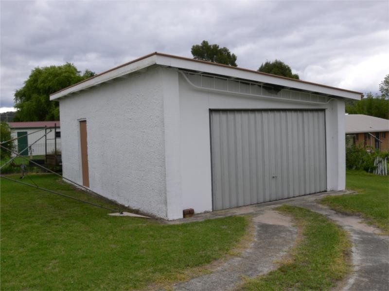 8 Harris Street, Stanthorpe QLD 4380