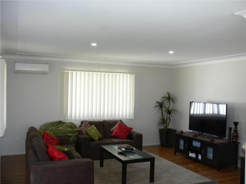 13 Micale Lane, Glen Aplin QLD 4381