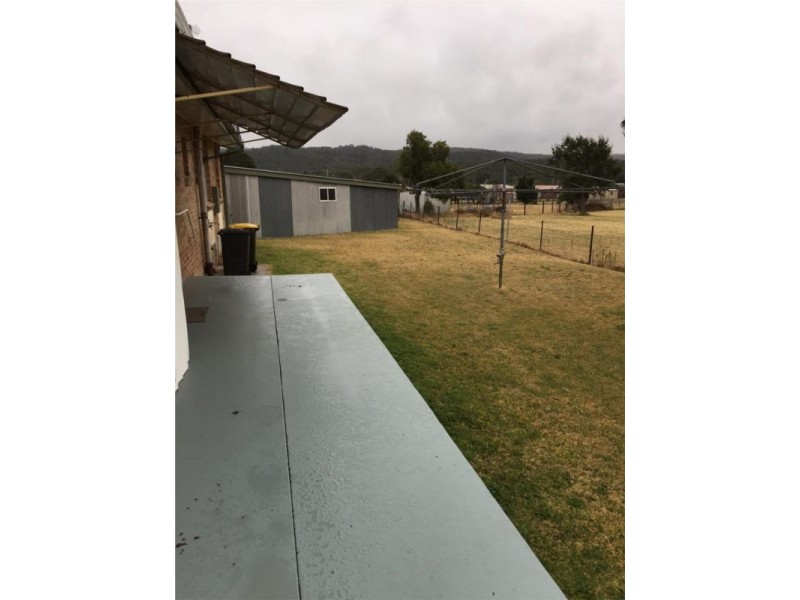 2a Harris Street, Stanthorpe QLD 4380