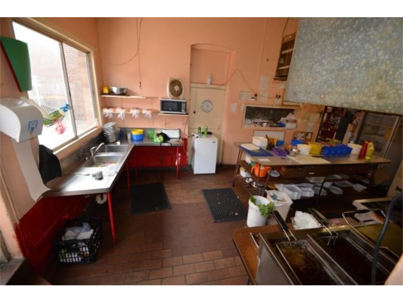 “The Regal Cafe” 161 High Street, Stanthorpe QLD 4380