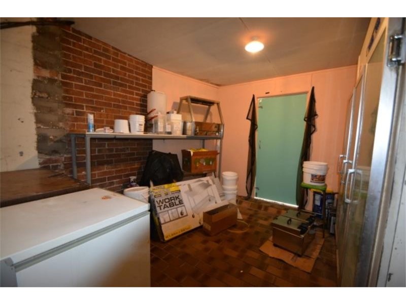 “The Regal Cafe” 161 High Street, Stanthorpe QLD 4380