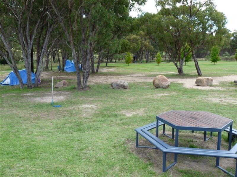 26806 New England Highway, Stanthorpe QLD 4380