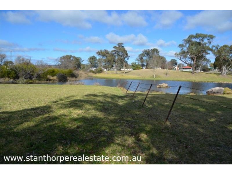 49 Connor Street, Stanthorpe QLD 4380