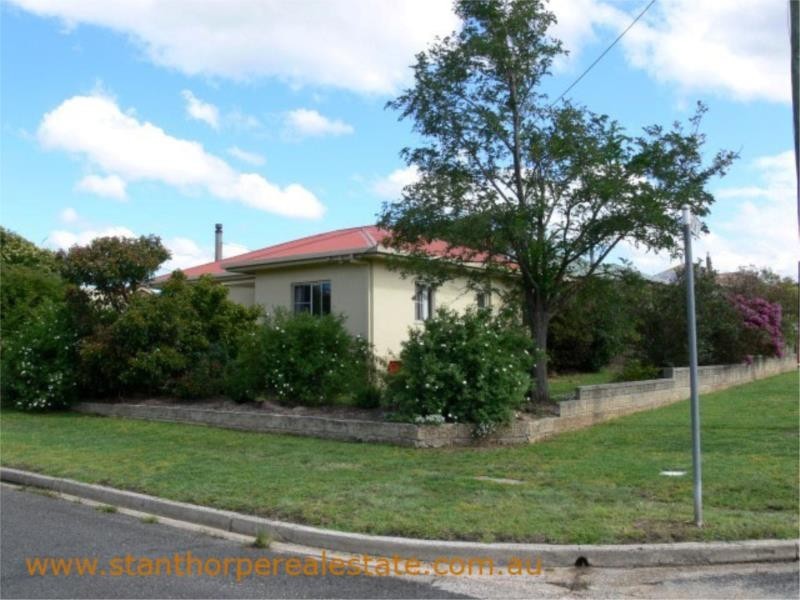 71 Railway Street, Stanthorpe QLD 4380