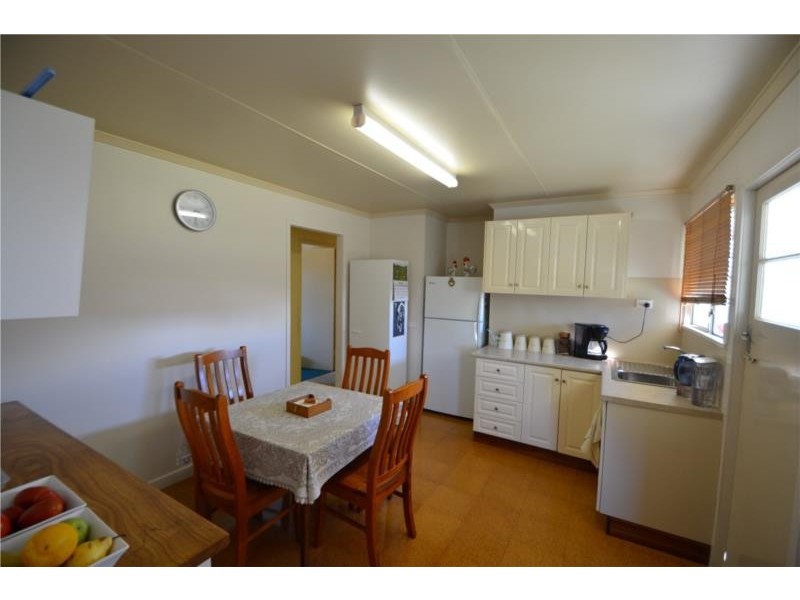 4 Thorpe Street, Stanthorpe QLD 4380
