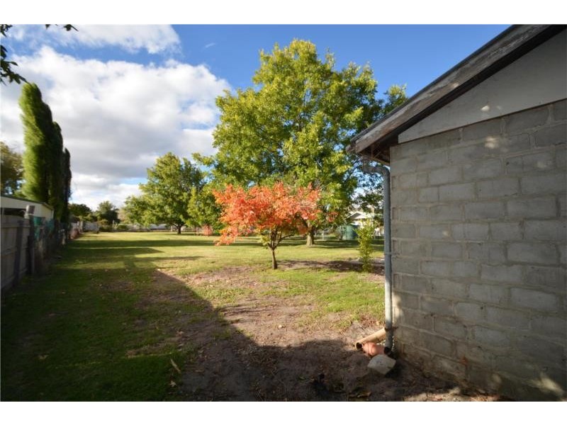 16 Wolfram Street, Stanthorpe QLD 4380