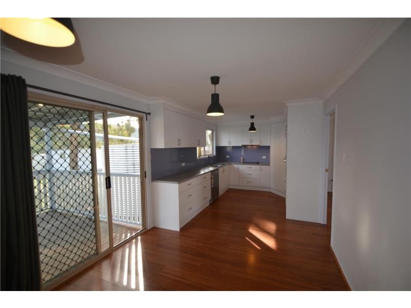 21 Forrest Street, Glen Aplin QLD 4381