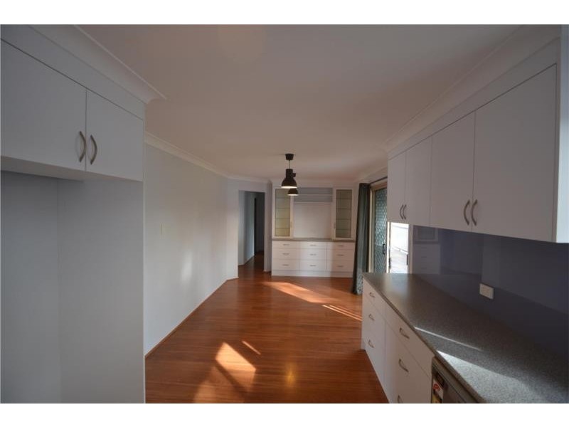 21 Forrest Street, Glen Aplin QLD 4381