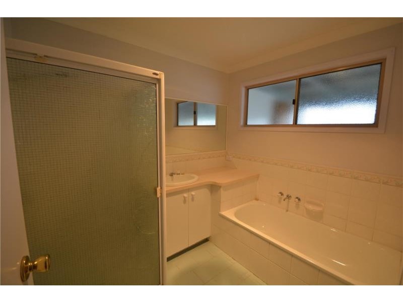 21 Forrest Street, Glen Aplin QLD 4381