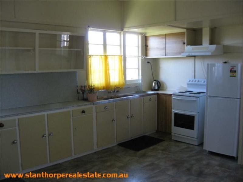 21 Thorpe Street, Stanthorpe QLD 4380