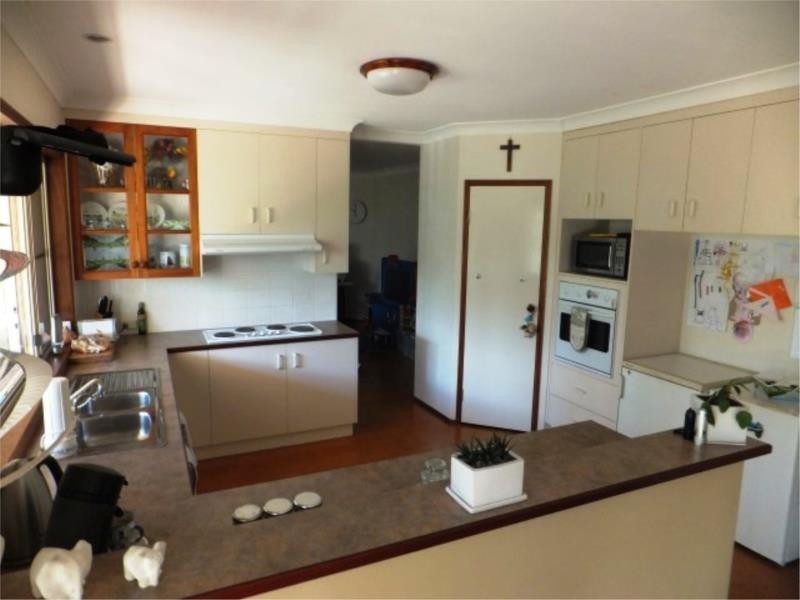 72 Watters Road, Ballandean QLD 4382