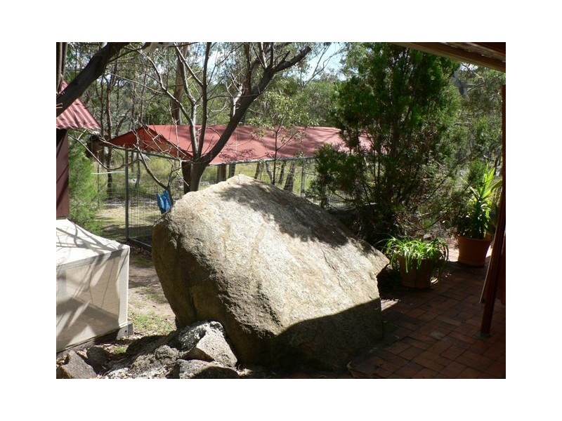 72 Watters Road, Ballandean QLD 4382