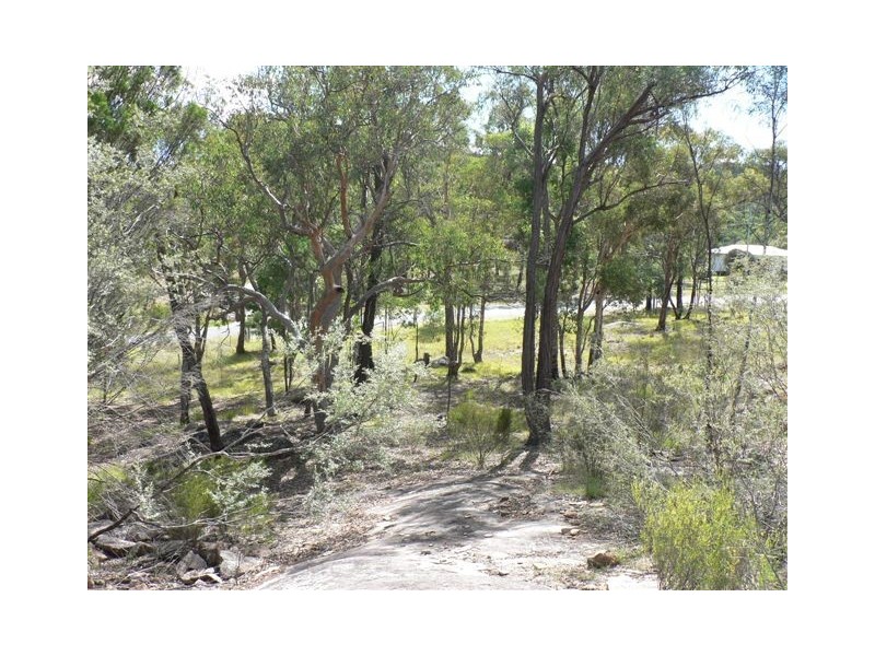 72 Watters Road, Ballandean QLD 4382