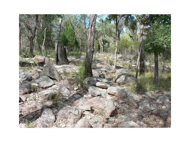 72 Watters Road, Ballandean QLD 4382