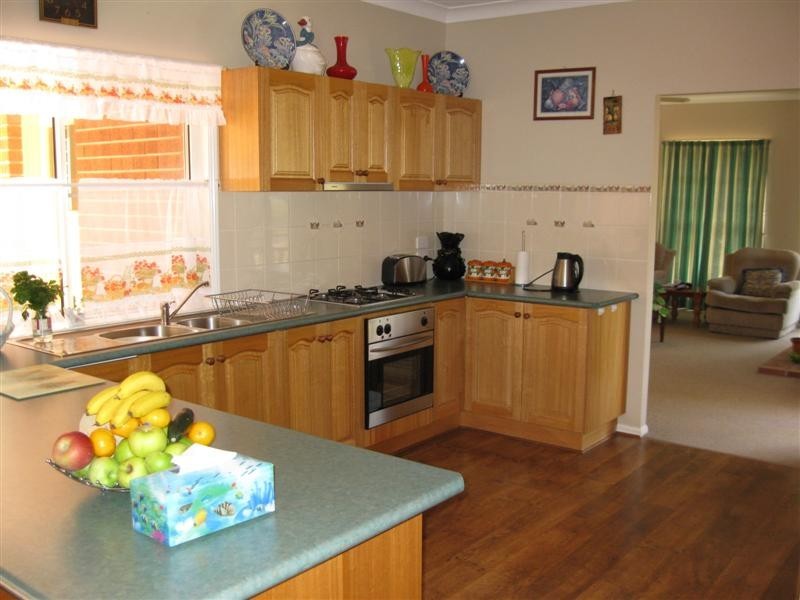 26168 New England Highway, Stanthorpe QLD 4380