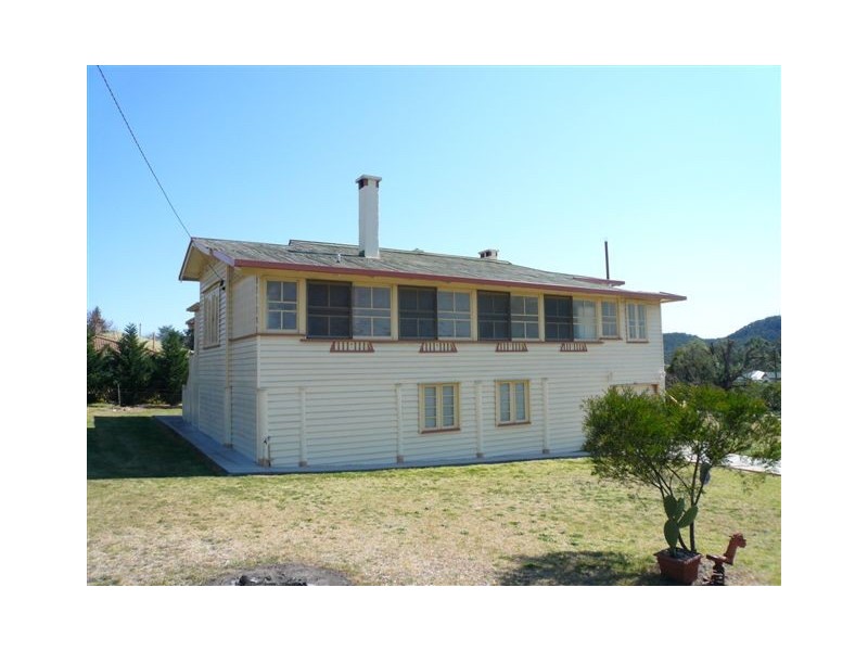 88 High Street, Stanthorpe QLD 4380