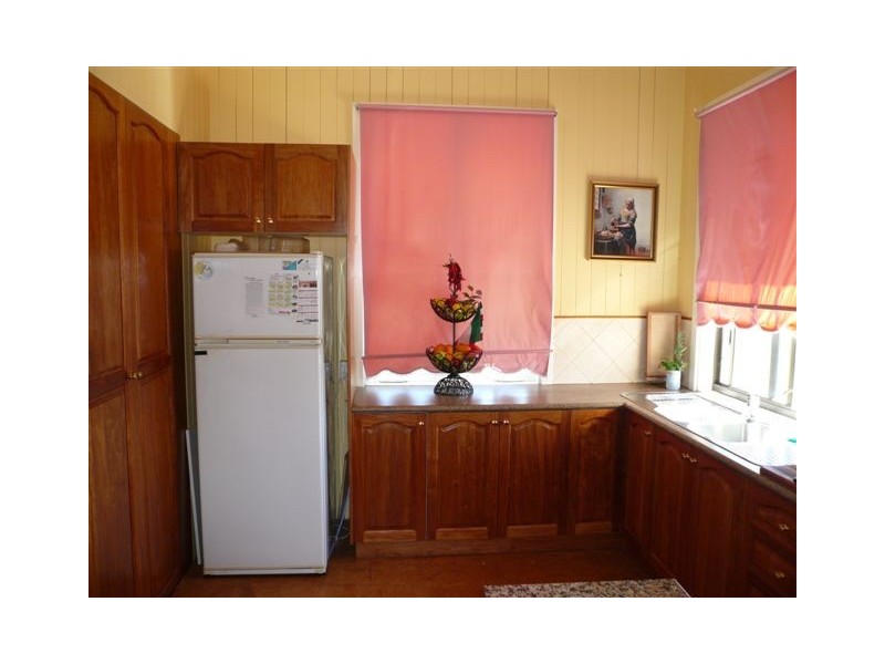 88 High Street, Stanthorpe QLD 4380