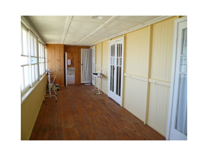 88 High Street, Stanthorpe QLD 4380