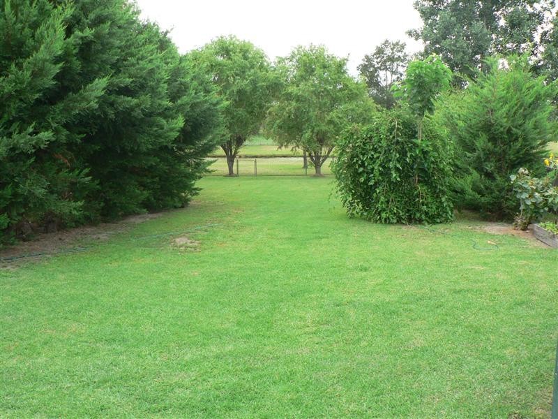 27 Denham Street, Stanthorpe QLD 4380