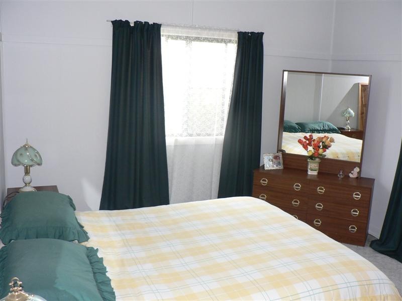 27 Denham Street, Stanthorpe QLD 4380