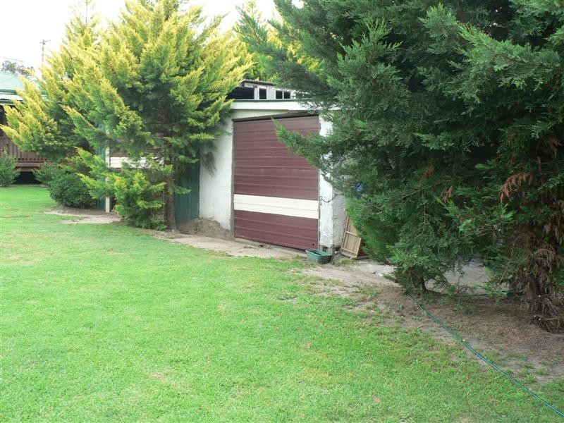 27 Denham Street, Stanthorpe QLD 4380