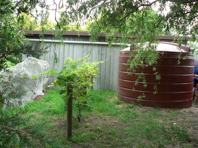 27 Denham Street, Stanthorpe QLD 4380