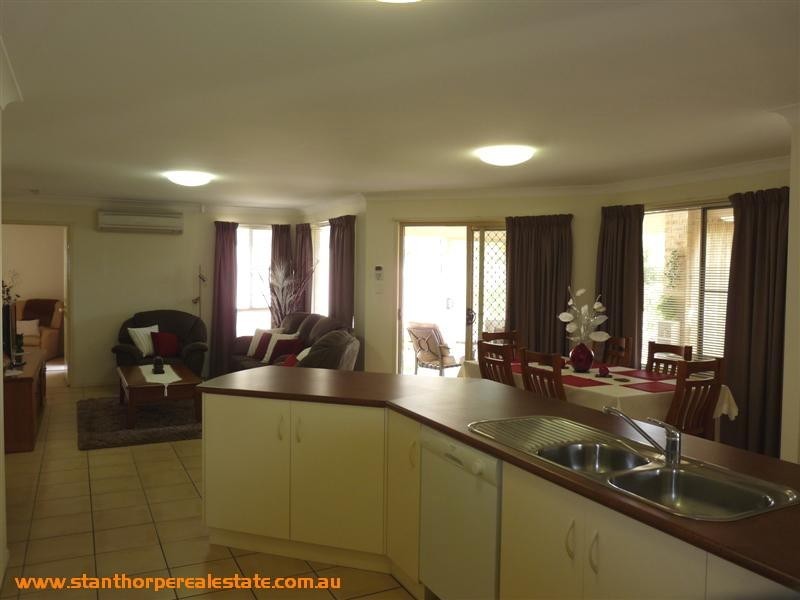 15 Anzac Street, Stanthorpe, Stanthorpe QLD 4380