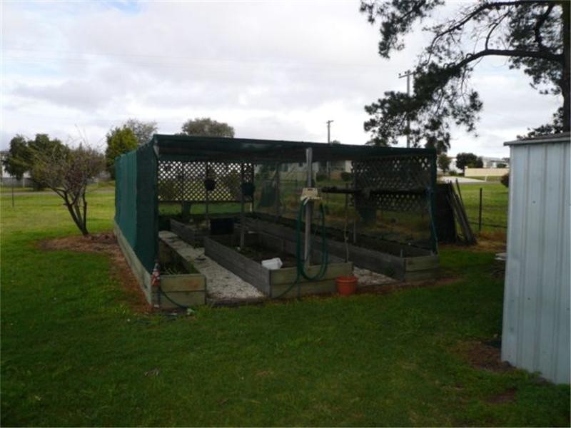 68 Rayleigh Street, Wallangarra QLD 4383