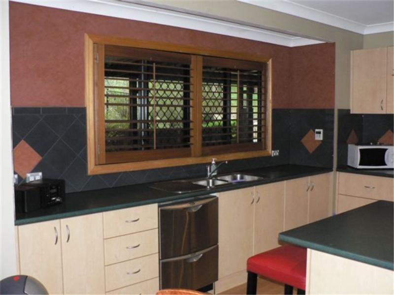 385 Amosfield Road, Stanthorpe QLD 4380