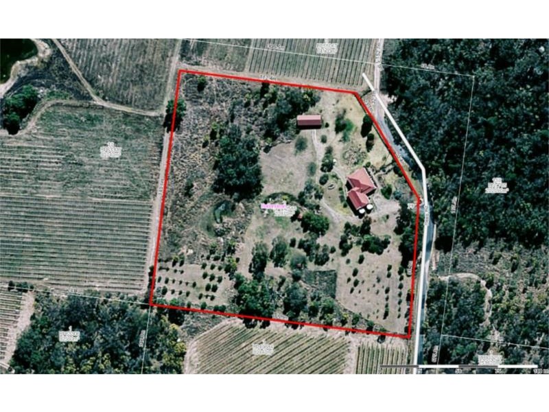 79 Rees Road, Ballandean QLD 4382