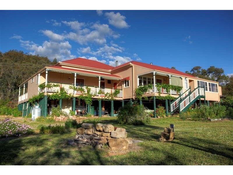 79 Rees Road, Ballandean QLD 4382