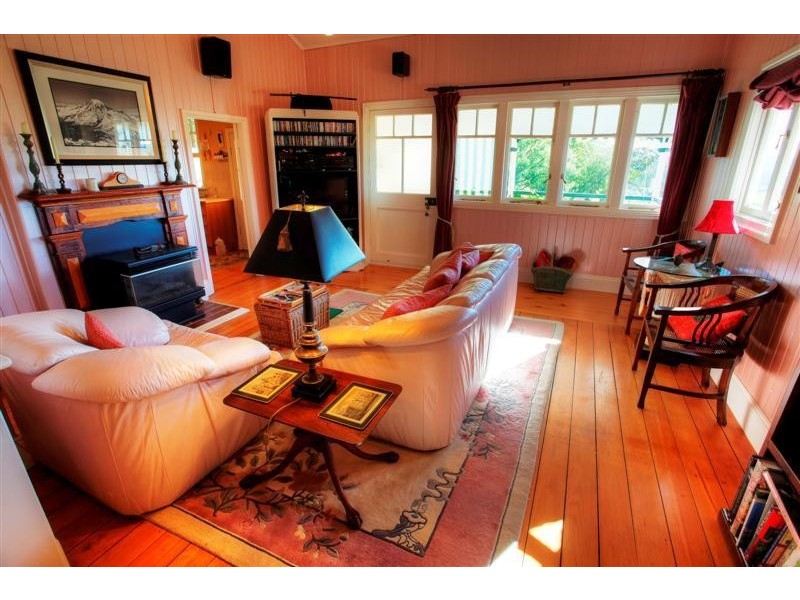 79 Rees Road, Ballandean QLD 4382