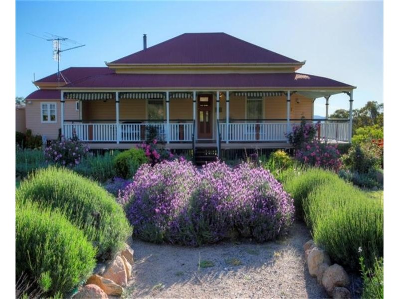 79 Rees Road, Ballandean QLD 4382