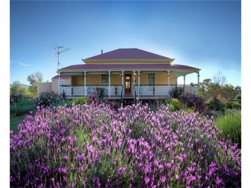 79 Rees Road, Ballandean QLD 4382