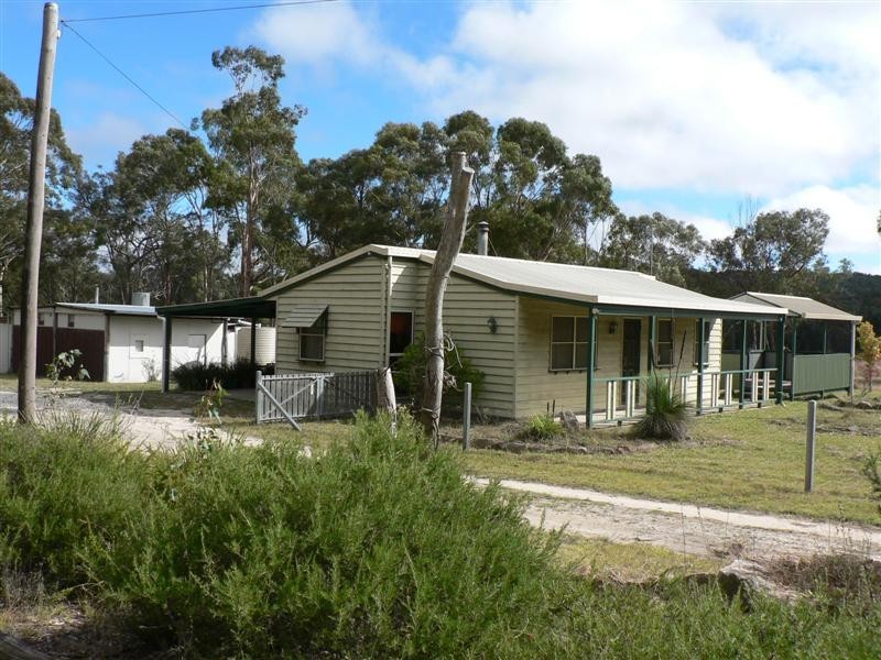 20 Philpott Road, Greenlands via, Stanthorpe QLD 4380