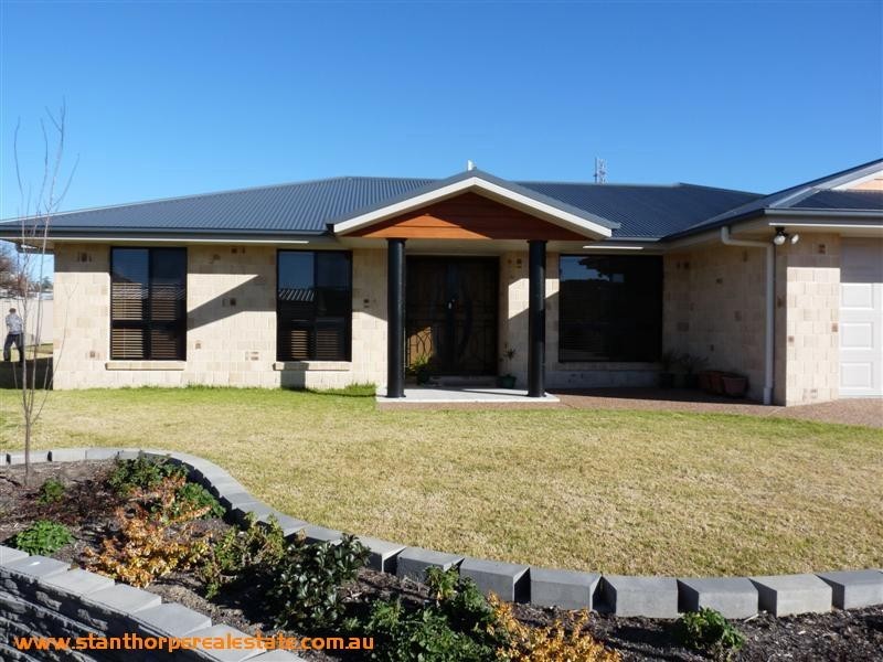 25A Harris Street, Stanthorpe QLD 4380
