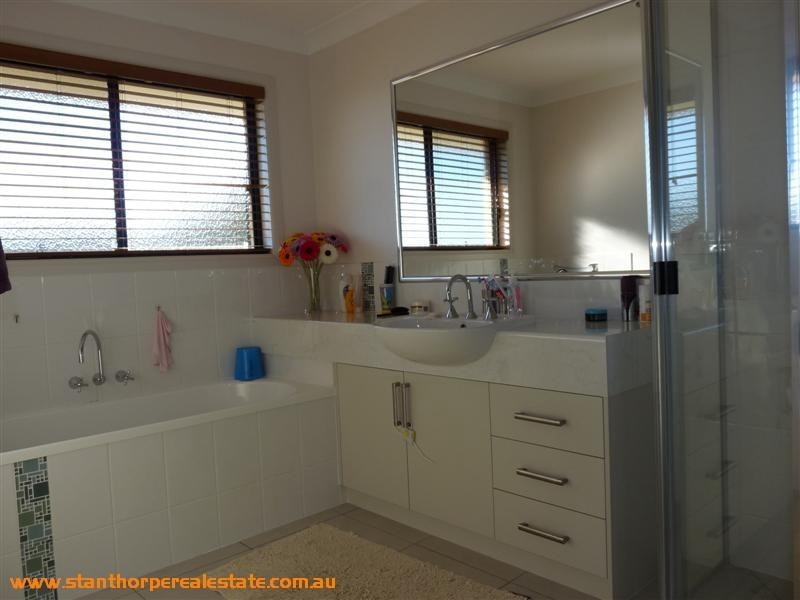 25A Harris Street, Stanthorpe QLD 4380