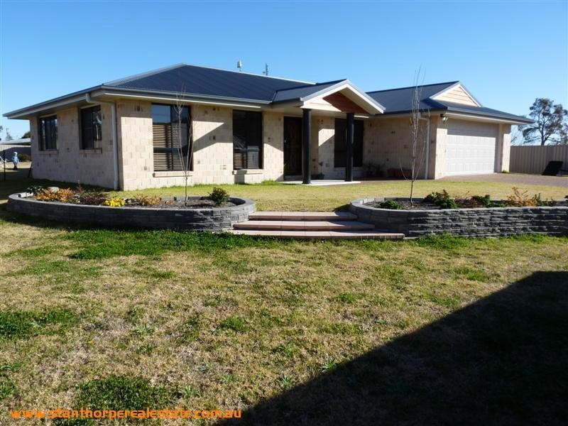 25A Harris Street, Stanthorpe QLD 4380