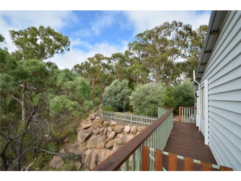 26172 New England Highway, Stanthorpe QLD 4380