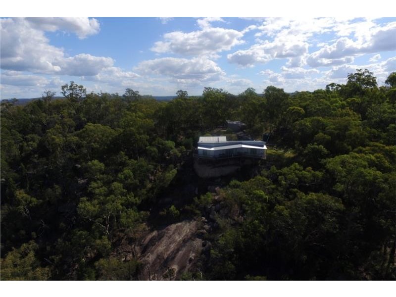 26172 New England Highway, Stanthorpe QLD 4380